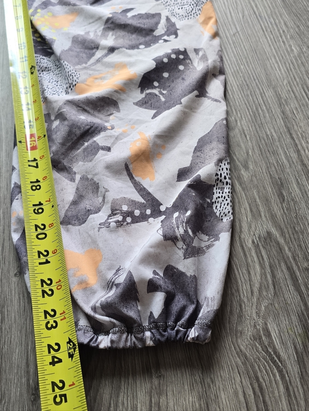 Lululemon 2015 High Rise HR Om PantMini Art Pop White Multi / Slate - Picture 9 of 16